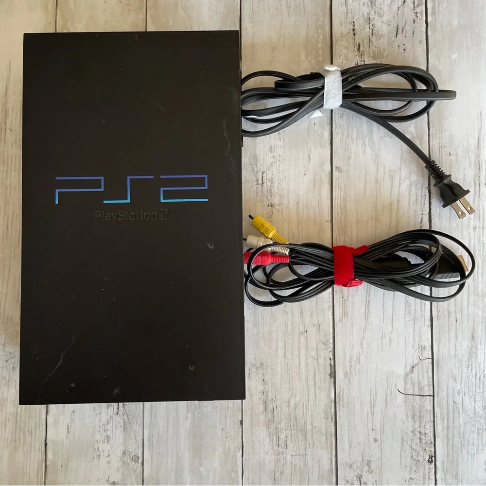 PREOWNED PS2 SONY PLAY STATION 2 CONSOLE AND CABLES TESTED